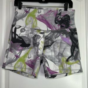 GENTLY USED CONDITION LULULEMON SHORTS